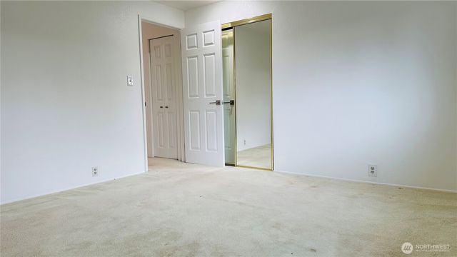 12920 SE 68TH Street, Bellevue, WA 98006