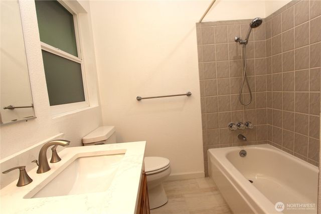 12920 SE 68TH Street, Bellevue, WA 98006