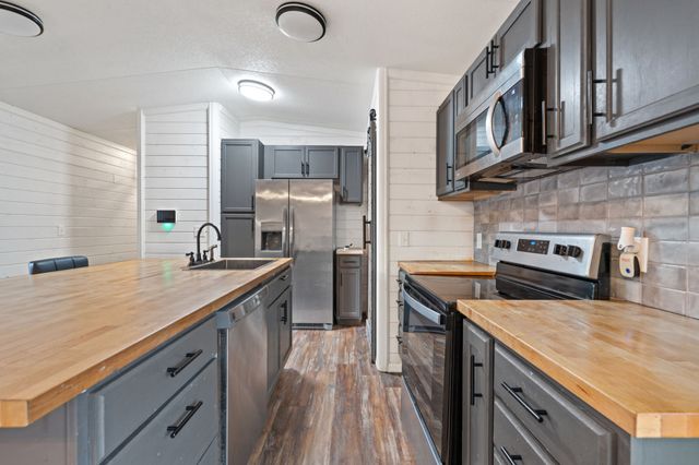 14617 San Jacinto Drive, Log Cabin, TX 75148