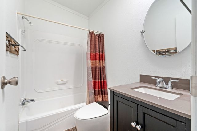 14617 San Jacinto Drive, Log Cabin, TX 75148