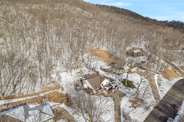 134 Mc Intosh ROAD E, La Crescent, MN 55947