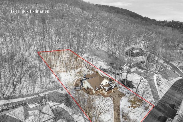 134 Mc Intosh ROAD E, La Crescent, MN 55947