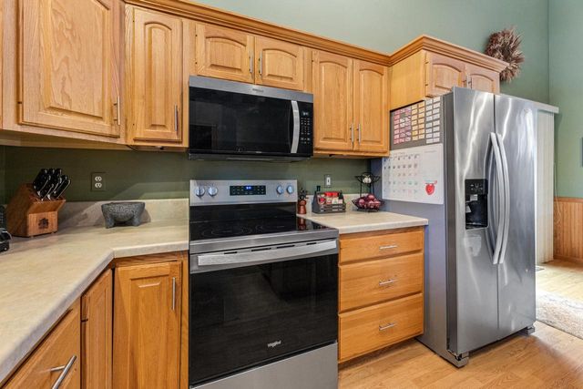 134 Mc Intosh ROAD E, La Crescent, MN 55947