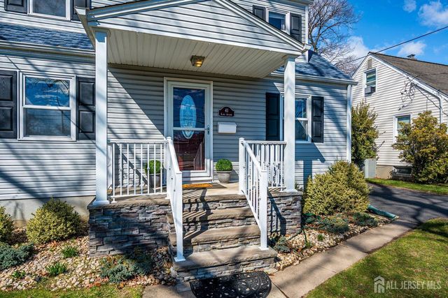 41 Lake Avenue, Metuchen, NJ 08840
