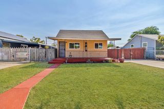 1929 S 5th Street, Fresno, CA 93702