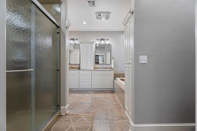 31694 S 622 Road, Grove, OK 74344