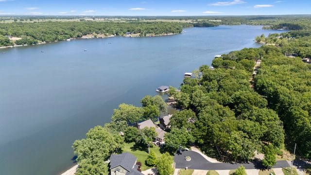 31694 S 622 Road, Grove, OK 74344