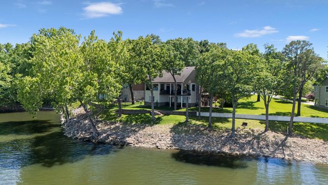 31694 S 622 Road, Grove, OK 74344
