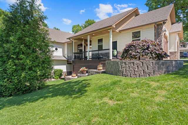 31694 S 622 Road, Grove, OK 74344