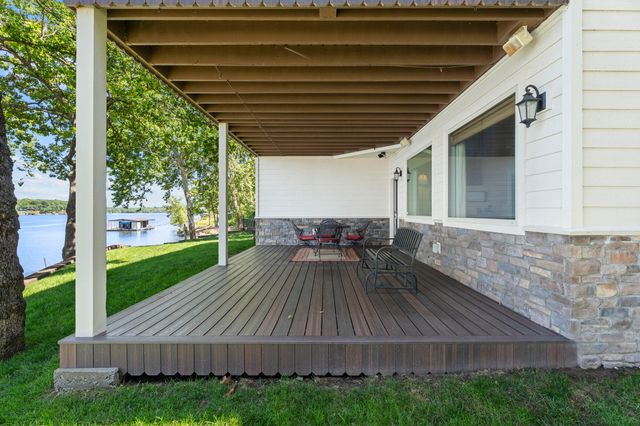 31694 S 622 Road, Grove, OK 74344