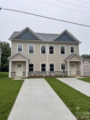 3533/3535 Avalon Avenue, Charlotte, NC 28208