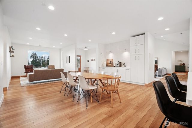 3721 NW 378th Street, La Center, WA 98629