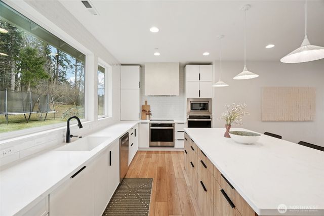 3721 NW 378th Street, La Center, WA 98629