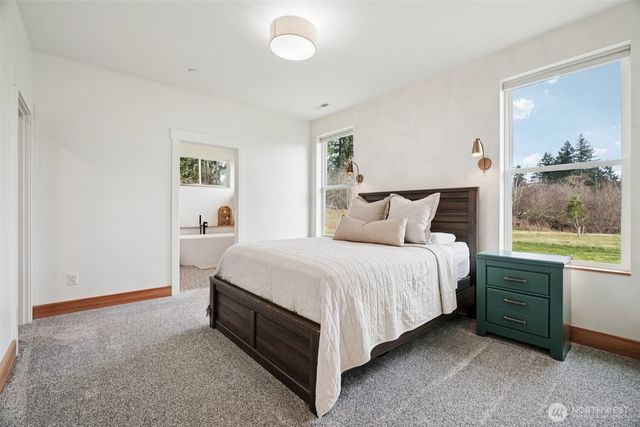 3721 NW 378th Street, La Center, WA 98629