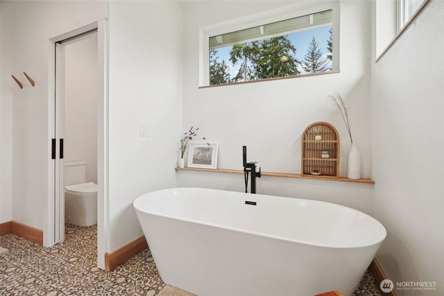 3721 NW 378th Street, La Center, WA 98629