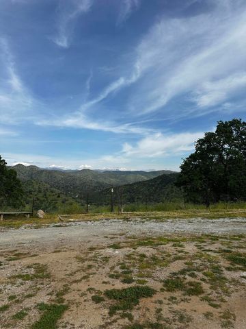 35312 George Smith Road, Yokuts Valley, CA 93675