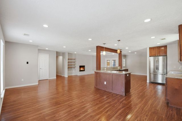 25302 Friar Lake Lane, Spring, TX 77373
