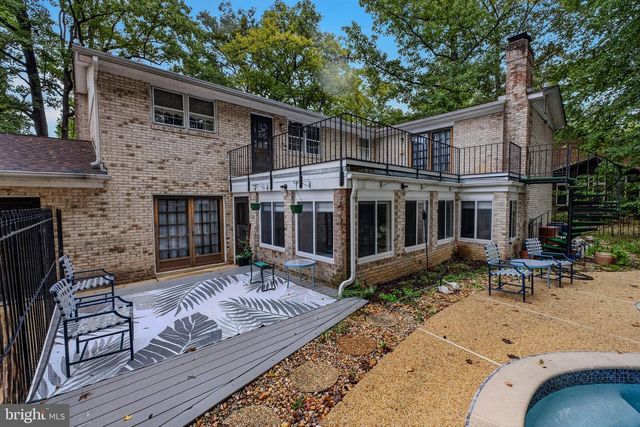 702 GLENEAGLES DR, Fort Washington, MD 20744