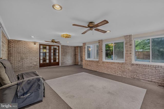 702 GLENEAGLES DR, Fort Washington, MD 20744