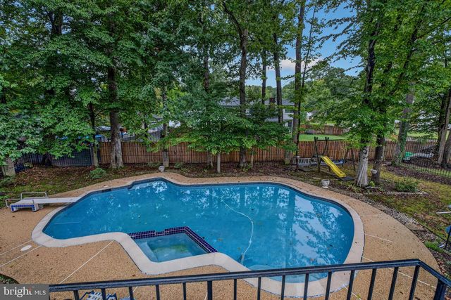 702 GLENEAGLES DR, Fort Washington, MD 20744