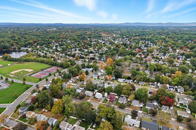 97 Lancaster St, Springfield, MA 01118