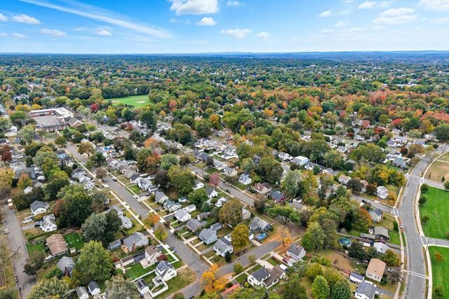 97 Lancaster St, Springfield, MA 01118