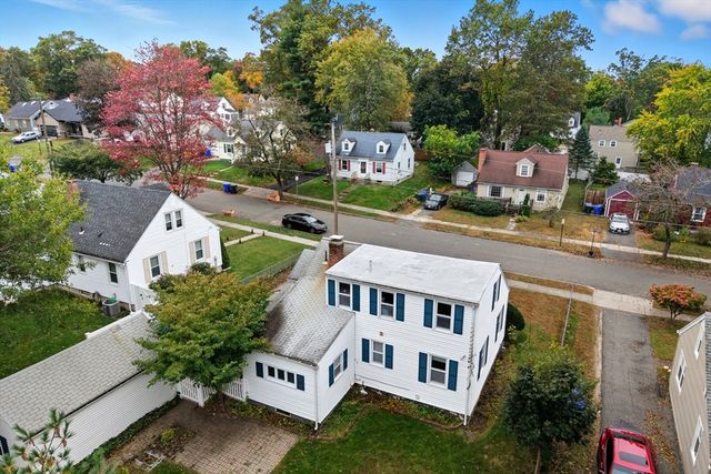 97 Lancaster St, Springfield, MA 01118