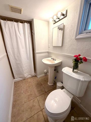 33 Livingston Avenue, Avenel, NJ 07001