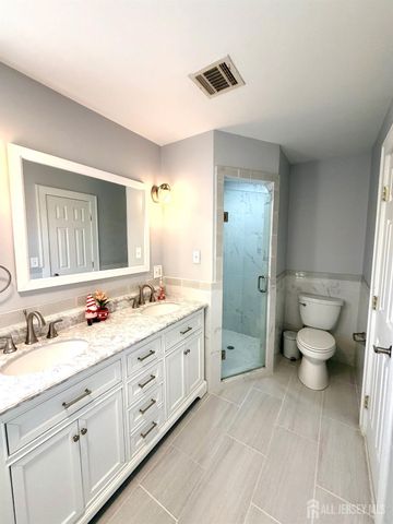 33 Livingston Avenue, Avenel, NJ 07001