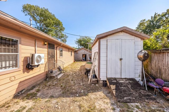 2610 Lynnfield Street, Houston, TX 77093