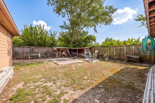 2610 Lynnfield Street, Houston, TX 77093