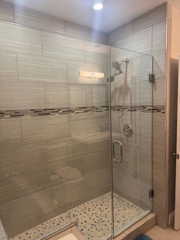 9043 S Ellis Avenue, Chicago, IL 60619