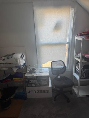 9043 S Ellis Avenue, Chicago, IL 60619