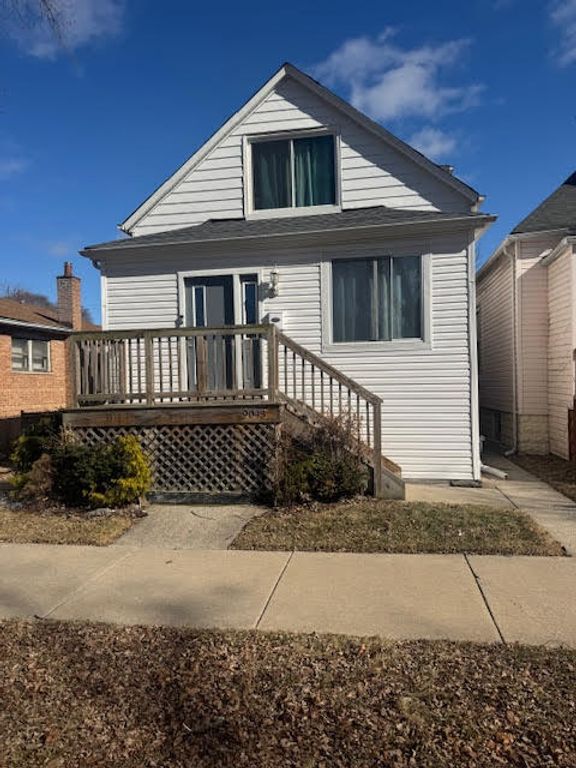 9043 S Ellis Avenue, Chicago, IL 60619