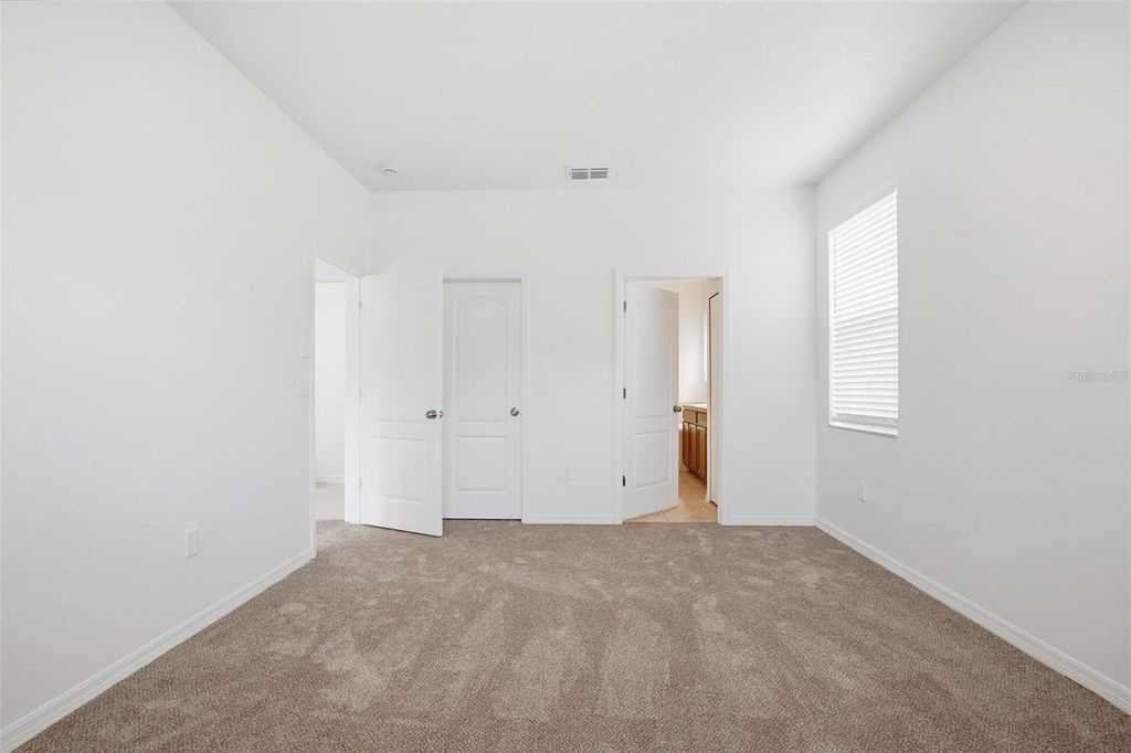 Image 23 of property listing at 20506 CAROLINA CHERRY COURT, Tampa, FL 33647