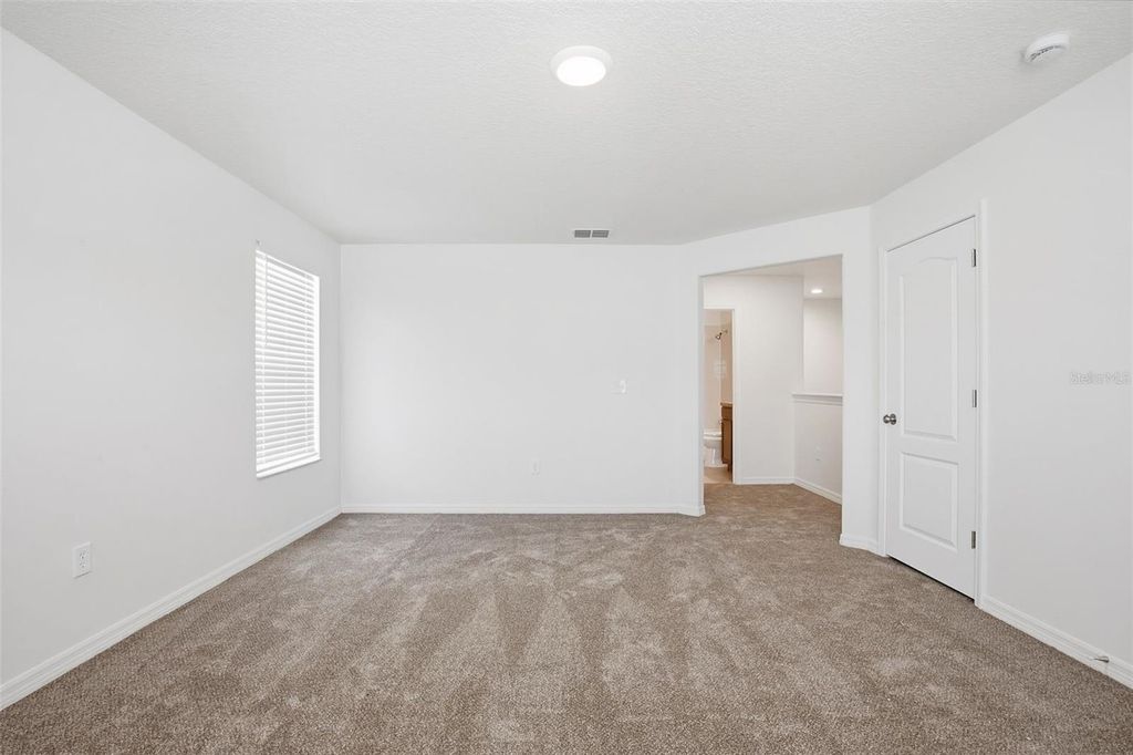Image 34 of property listing at 20506 CAROLINA CHERRY COURT, Tampa, FL 33647