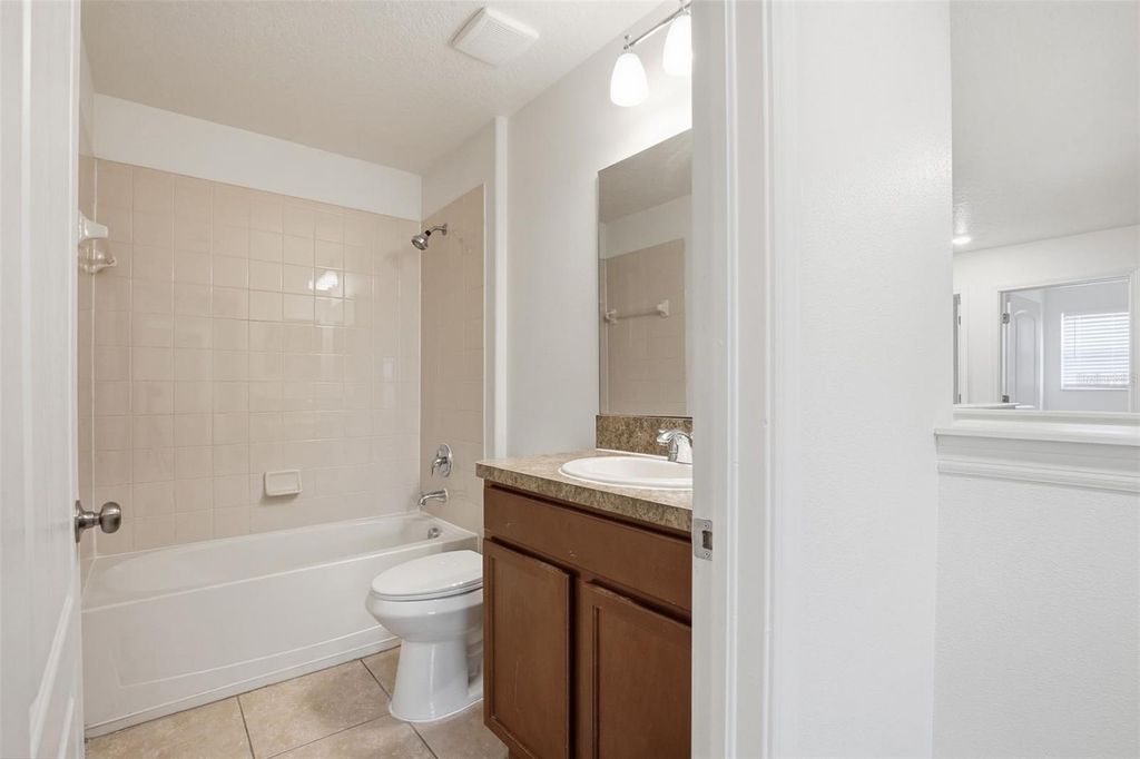 Image 42 of property listing at 20506 CAROLINA CHERRY COURT, Tampa, FL 33647