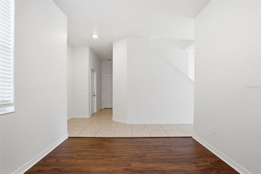 Image 10 of property listing at 20506 CAROLINA CHERRY COURT, Tampa, FL 33647