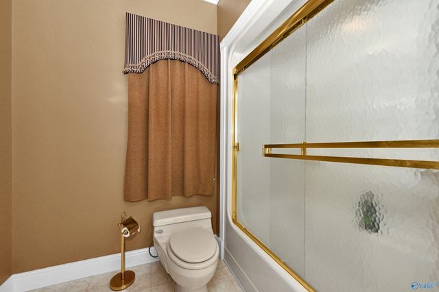 2642 College Street, Courtland, AL 35618