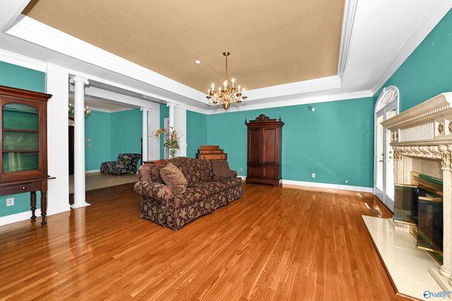 2642 College Street, Courtland, AL 35618