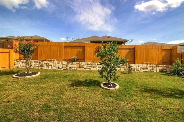 1516 Ida Nell Pearson ST, Leander, TX 78641