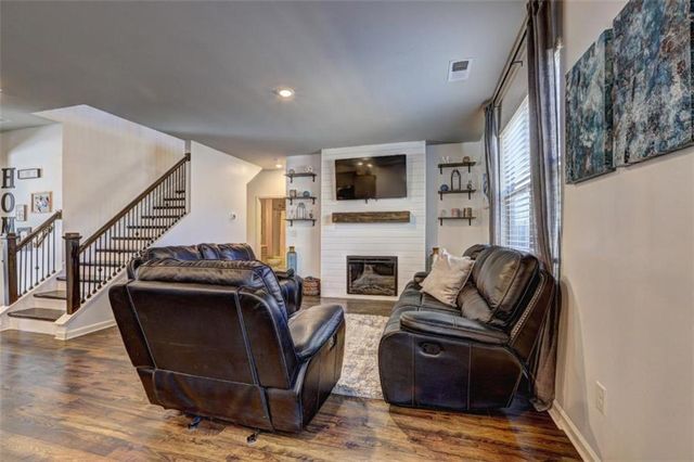 3670 Lilly Brook Drive, Loganville, GA 30052