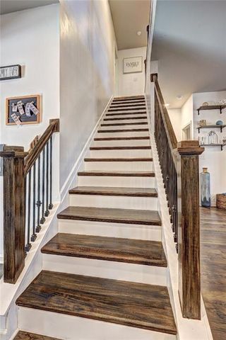 3670 Lilly Brook Drive, Loganville, GA 30052