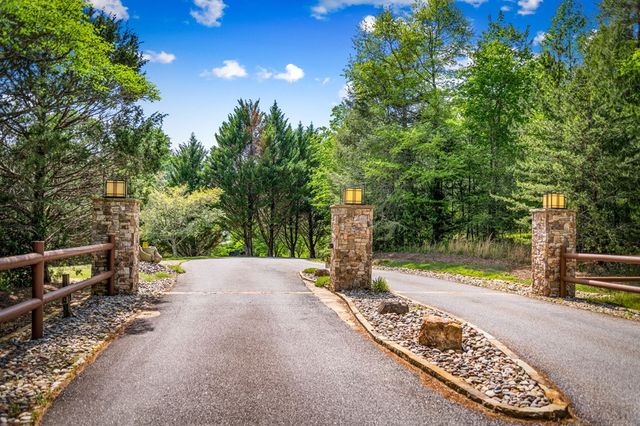 Lot 8 Ada Ridge Road, Mineral Bluff, GA 30559