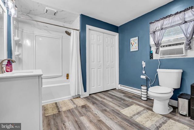 49 ILLINOIS AVE, Waretown, NJ 08758