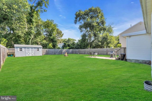 49 ILLINOIS AVE, Waretown, NJ 08758