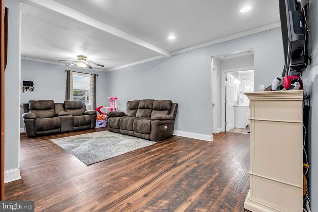 49 ILLINOIS AVE, Waretown, NJ 08758