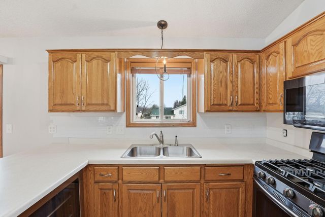 5105 Black Duck Lane, Big Lake, MN 55309