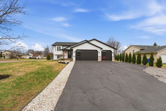 5105 Black Duck Lane, Big Lake, MN 55309