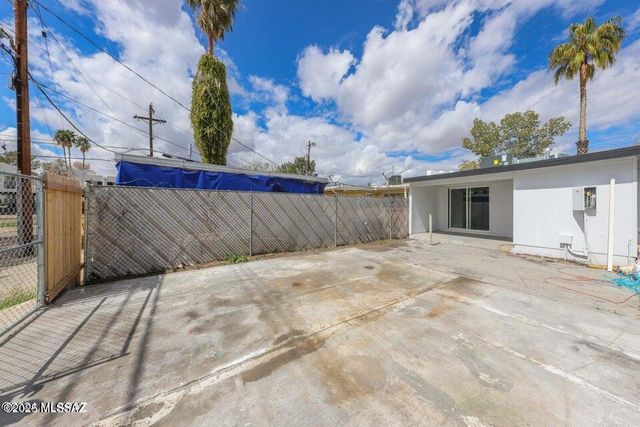 1304 E Irvington Road, Tucson, AZ 85714